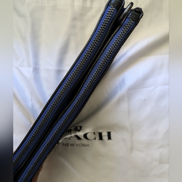 Studded Coach Everett - Picture 5 of 5